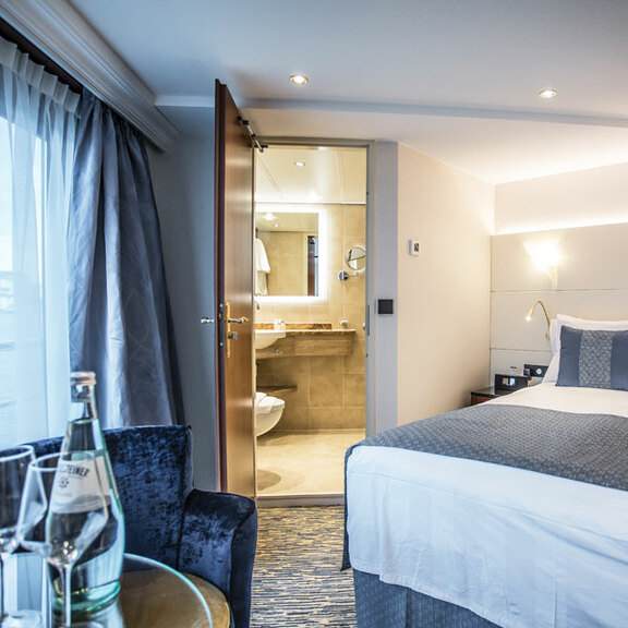 Ship accomodation